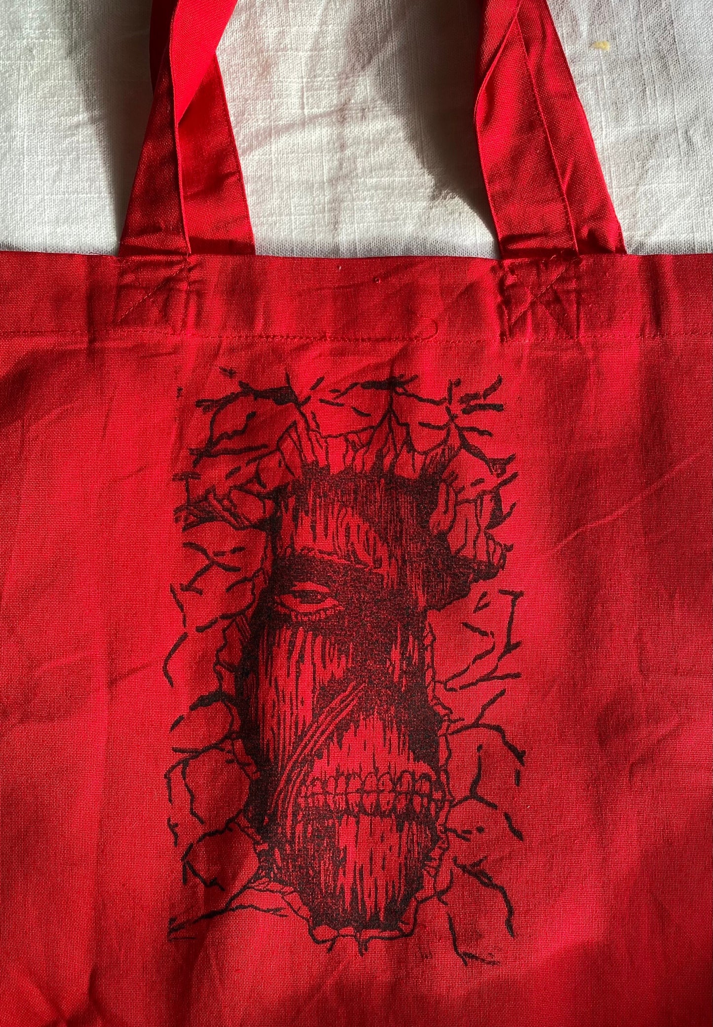 Wall Titan Linoleum Printed Red Tote Bag